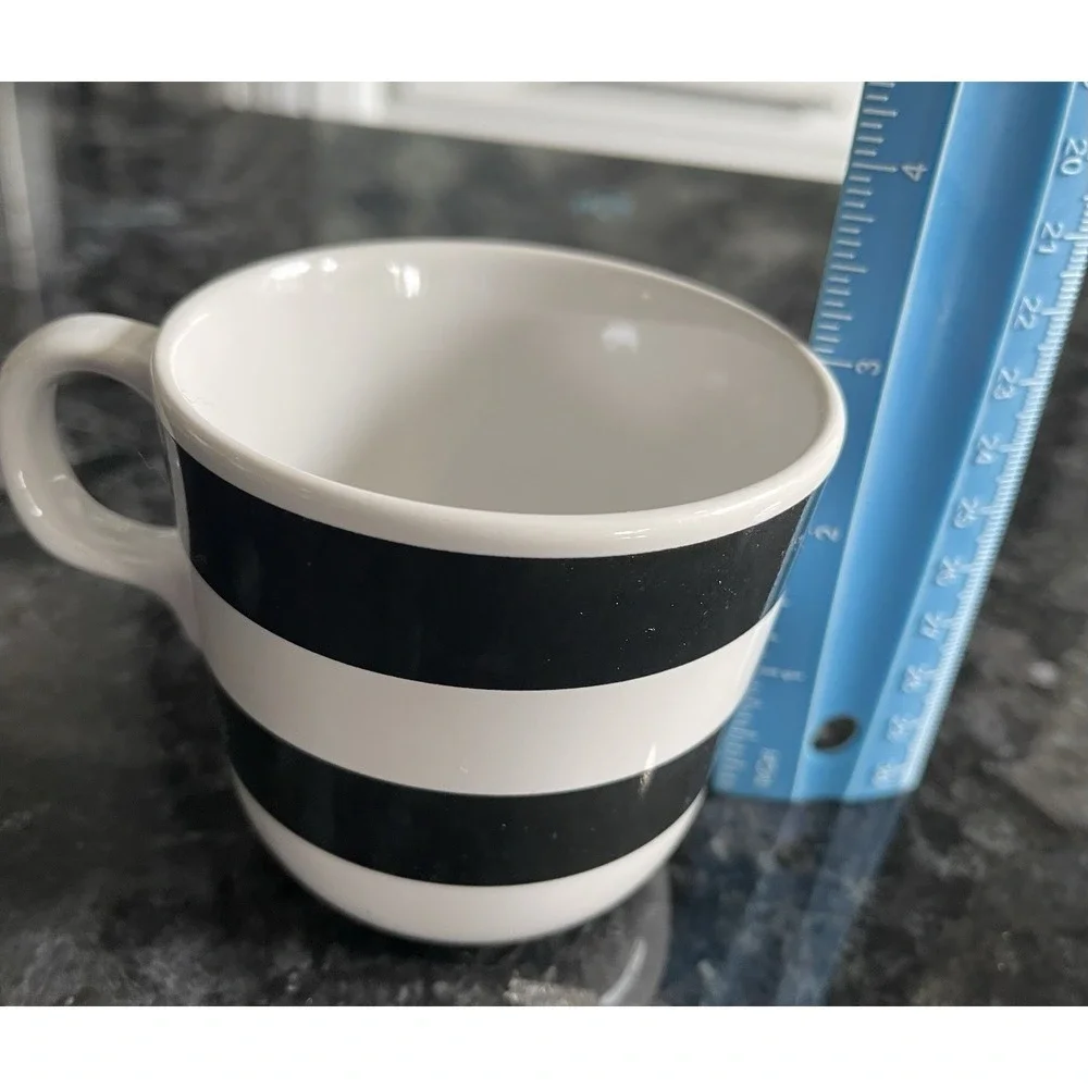 Ikea Ungdom Set Of 4 Black White Dots Stripes Ceramic Coffee Mugs READ